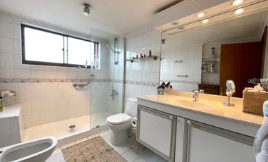 Estupendo departamento en calle Hochstetter