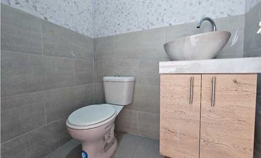 Venta de Casa nueva en Manta a metros del Terminal Terrestre