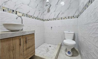 Venta de Casa nueva en Manta a metros del Terminal Terrestre