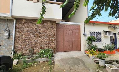 Venta de Casa nueva en Manta a metros del Terminal Terrestre