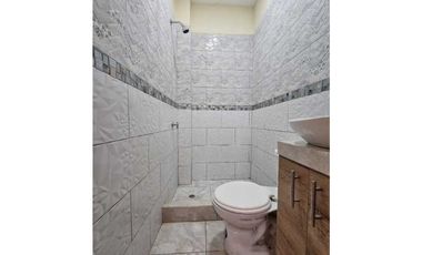 Venta de Casa nueva en Manta a metros del Terminal Terrestre