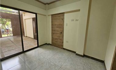 Venta de Casa nueva en Manta a metros del Terminal Terrestre