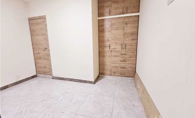 Venta de Casa nueva en Manta a metros del Terminal Terrestre