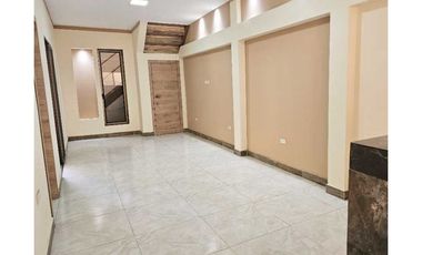 Venta de Casa nueva en Manta a metros del Terminal Terrestre