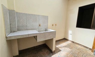 Venta de Casa nueva en Manta a metros del Terminal Terrestre