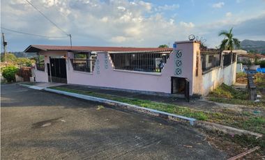 CASA COLINAS DEL ROCIO- LAS CUMBRES 3-855