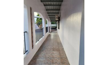 CASA COLINAS DEL ROCIO- LAS CUMBRES 3-855
