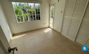 casa en venta en villa santos. Cod V320