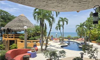 Casa Frente a Playa en Punta Barco (ID 13102) 