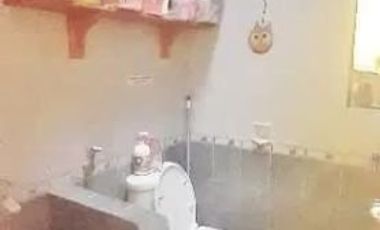 Rumah kost dijual plus rumah induk dekat kampus UMM di kota Malang