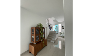 SE VENDE APARTAMENTO EN BARRIO EL RECREO DE MONTERA