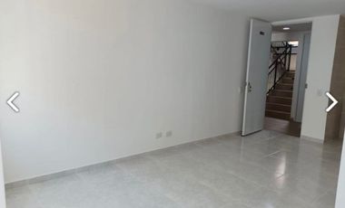 apartamento en venta en terranova. Cod V116813