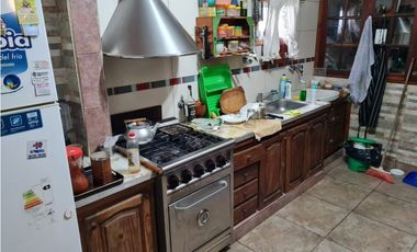 chalet zona faro norte ideal para 2 familias
