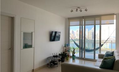 Alquilo Hermoso Apartamento en Avenida Balboa $1550
