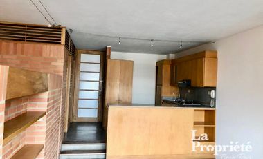 apartaestudio en arriendo en los rosales. Cod A316