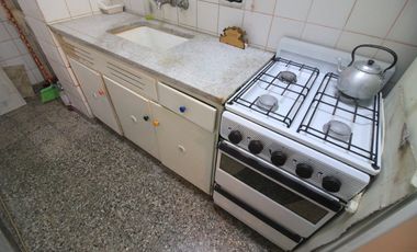 Departamento · 1 Amb · Frente Plaza Colon