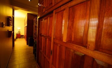 VENDO RESIDENCIA LUJOSA 330 M2 FRENTE AL PARQUE HUANCARO CUSCO