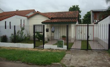 VENDE CASA