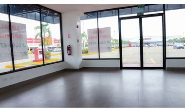 SE ALQUILAN LOCALES COMERCIALES EN EL CENTRO COMERCIAL LOS PUEBLOS