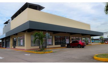 SE ALQUILAN LOCALES COMERCIALES EN EL CENTRO COMERCIAL LOS PUEBLOS