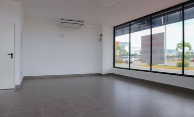 SE ALQUILAN LOCALES COMERCIALES EN EL CENTRO COMERCIAL LOS PUEBLOS