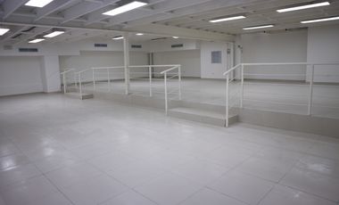 SE ALQUILAN LOCALES COMERCIALES EN EL CENTRO COMERCIAL LOS PUEBLOS