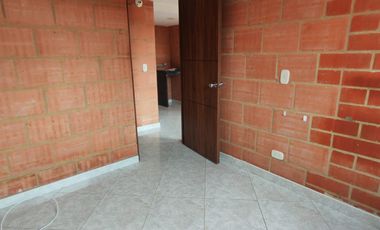 apartamento en arriendo en hogares. Cod A245