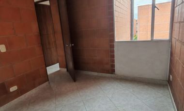 apartamento en arriendo en hogares. Cod A245
