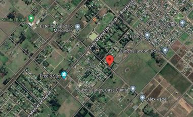Casa en venta - 3 Dormitorios 2 Baños - Cochera - 4821Mts2 - Saladillo