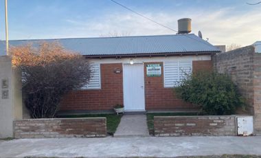 SE VENDE CASA EN C. DE PATAGONES