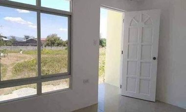 Preselling- 2 bedroom townhouse for sale in Villa Josefina Lapulapu City