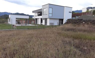 LOTE EN VENTA EN SECTOR COMBIA/PEREIRA