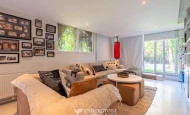 Casa en arriendo de 4 dorm. en Las Condes