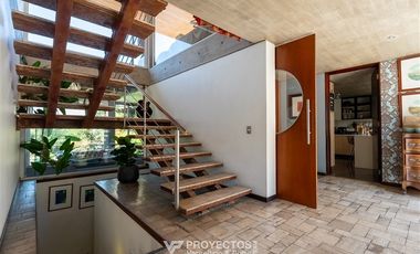 Casa en arriendo de 4 dorm. en Las Condes
