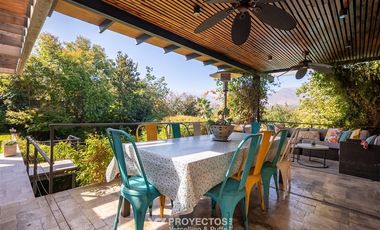 Casa en arriendo de 4 dorm. en Las Condes