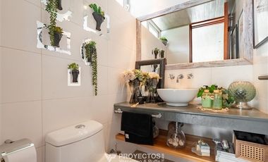 Casa en arriendo de 4 dorm. en Las Condes