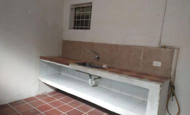 local en arriendo en quinta camacho. Cod A3223