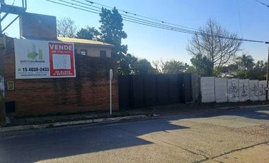 Casa en venta en Quilmes Este