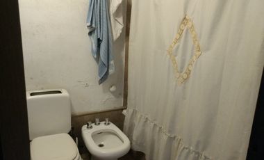 Casa en venta en Quilmes Este