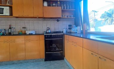 Casa en venta en Quilmes Este