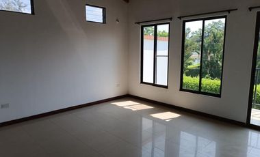 casa en venta en la morada. Cod V211