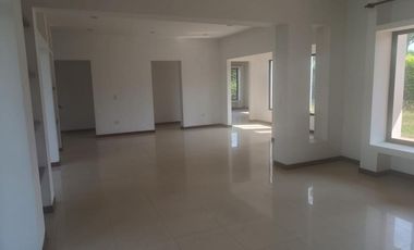 casa en venta en la morada. Cod V211