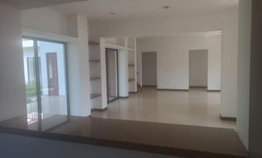 casa en venta en la morada. Cod V211