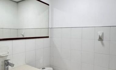 oficina en arriendo en la candelaria. Cod A4272