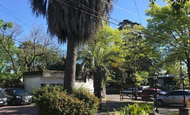 VENTA LOCAL COMERCIAL EN PASEO FLORIDO HURLINGHAM