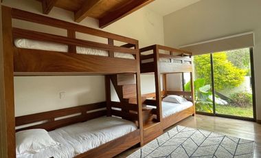 Casa en venta en la Peña, Valle de Bravo
