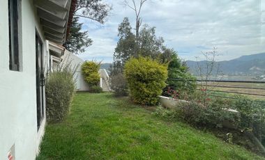 Casa en venta en la Peña, Valle de Bravo