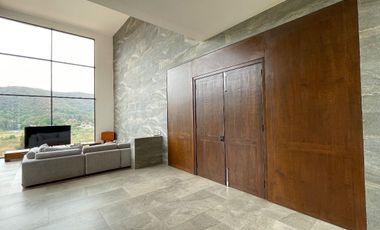 Casa en venta en la Peña, Valle de Bravo