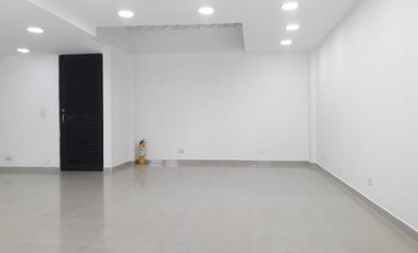 local en arriendo en el bosque. Cod A104541