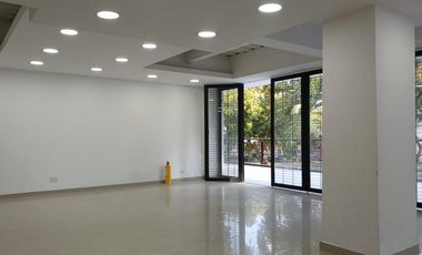 local en arriendo en el bosque. Cod A104541